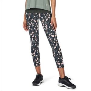 Sweaty Betty Zero Gravity 7/8 Running Leggings Size